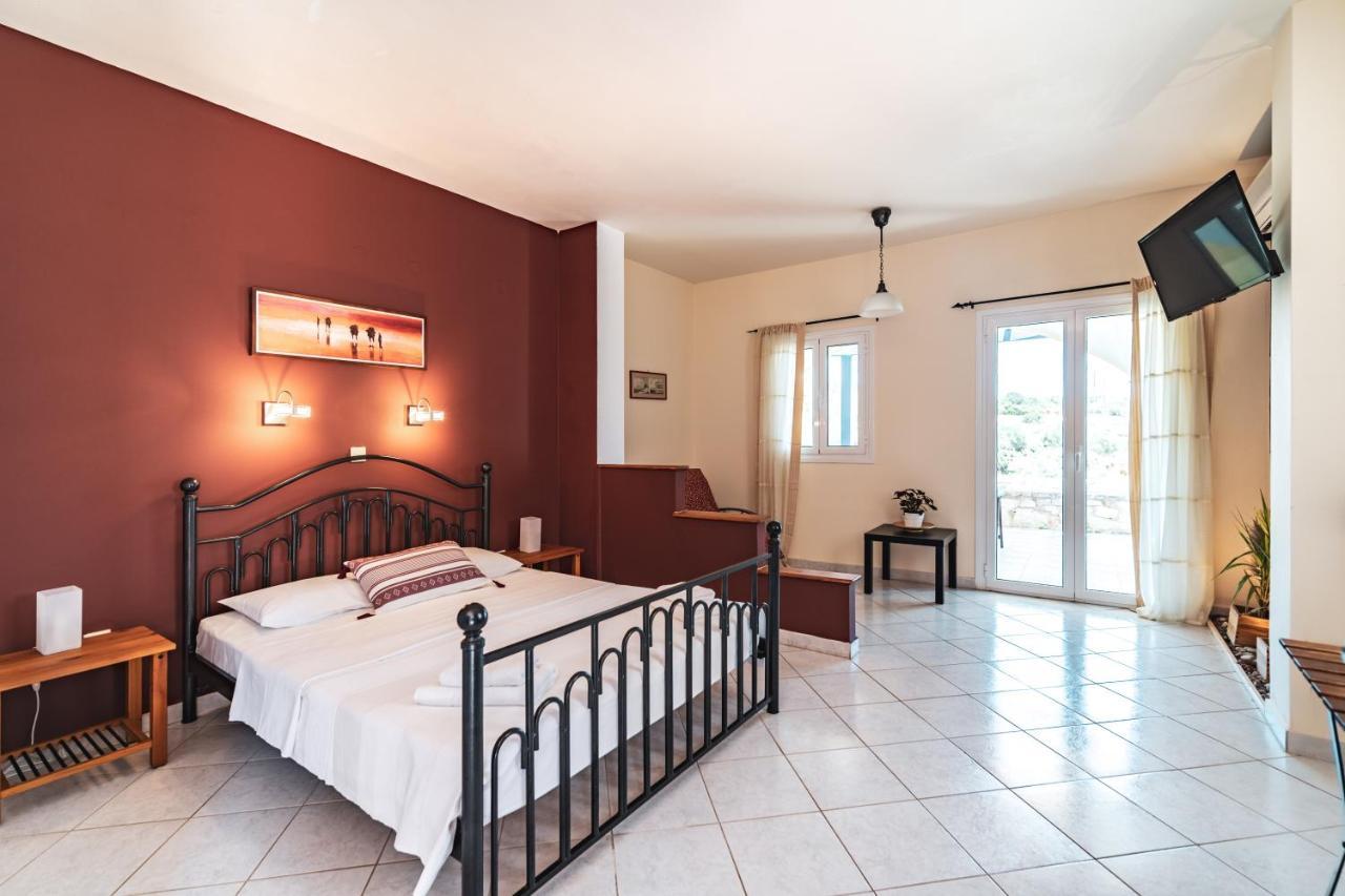 Philyra Appartments Agia Pelagia  ภายนอก รูปภาพ